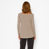 Polera Maternal Ruedo Curvo Manga Larga Algodón Beige