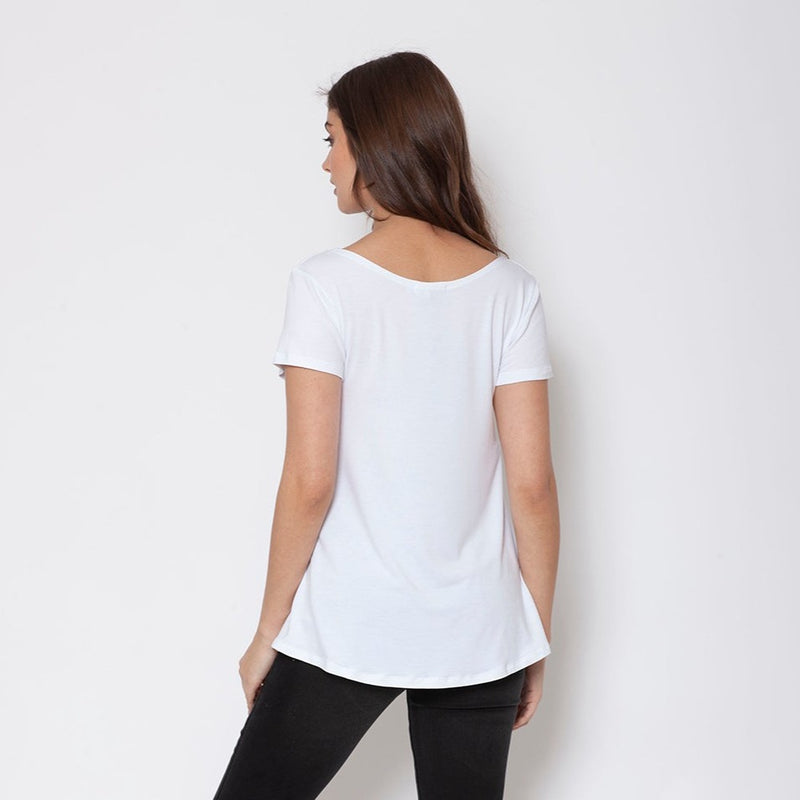 Polera Maternal Ruedo Curvo Blanca